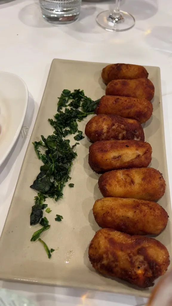 James Dooms_Jose Maria's Restaurant_La Lastrilla_review