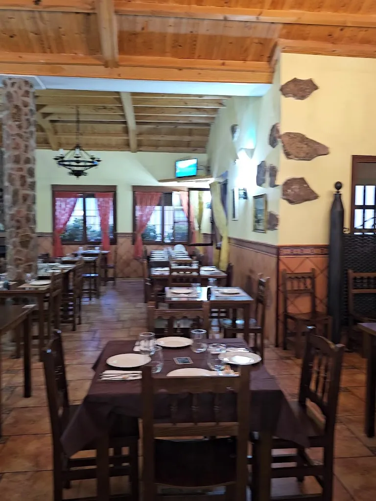 Bar Restaurante Pandorado_Magaz de Cepeda_slider_image_2