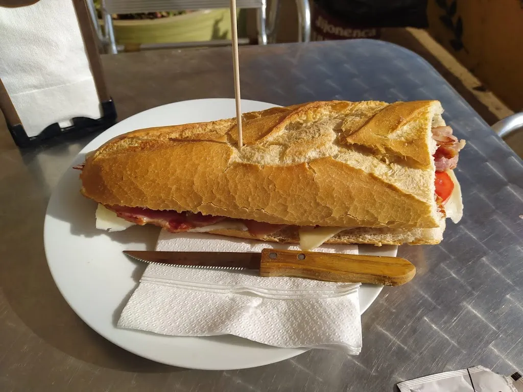 Menu_El tropezón_Matadeón de los Oteros_image_9