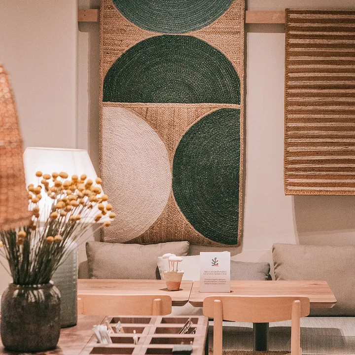 Saona Ortega y Gasset restaurant in Omañas Las