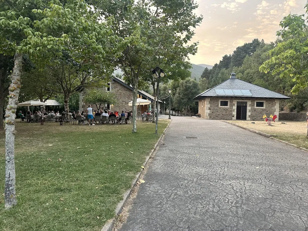 javi vega_Nogal_Noceda del Bierzo_review