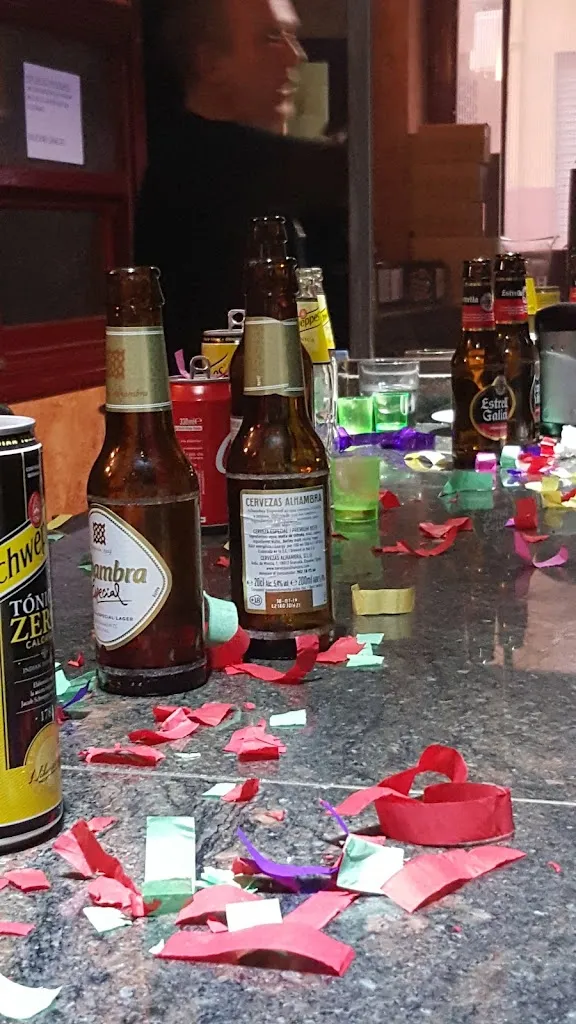 CULTURE MINORITY BAR_Elda_slider_image_3