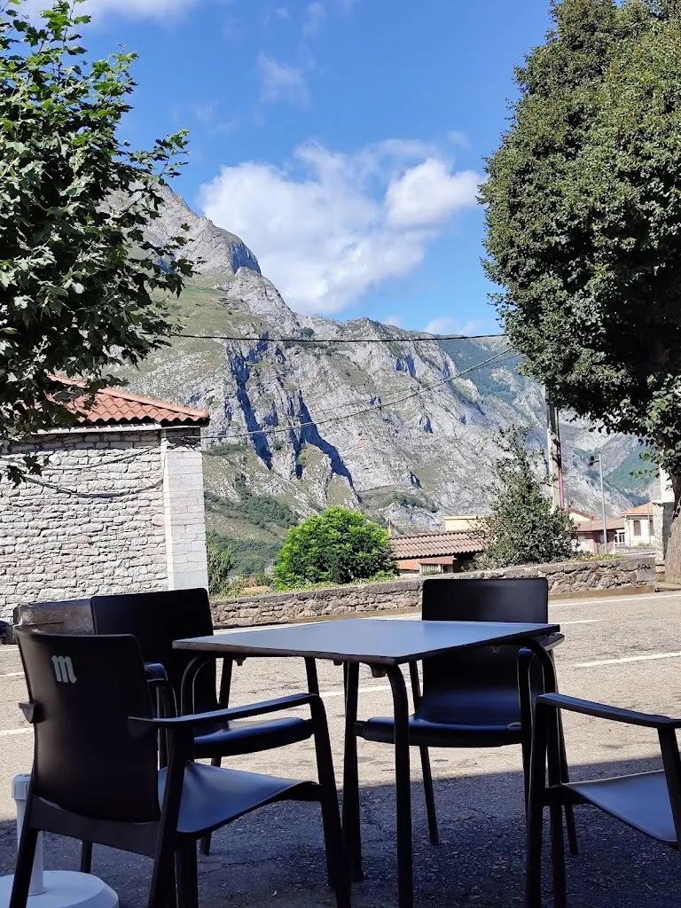 Clúver_Cafetería - Bar Álvarez_Oseja de Sajambre_review