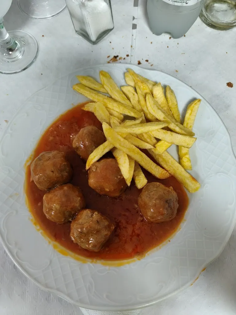 Roberto Ros Moreno_Restaurante Casa Toño_Mansilla de las Mulas_review