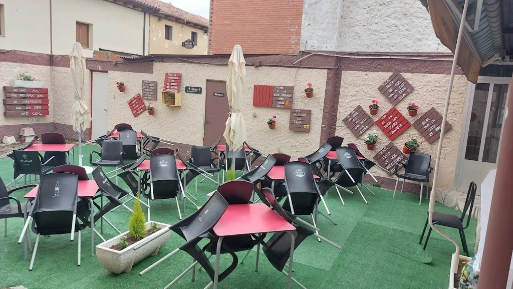 Restaurante Casa Di Doru restaurant in Mansilla de las Mulas