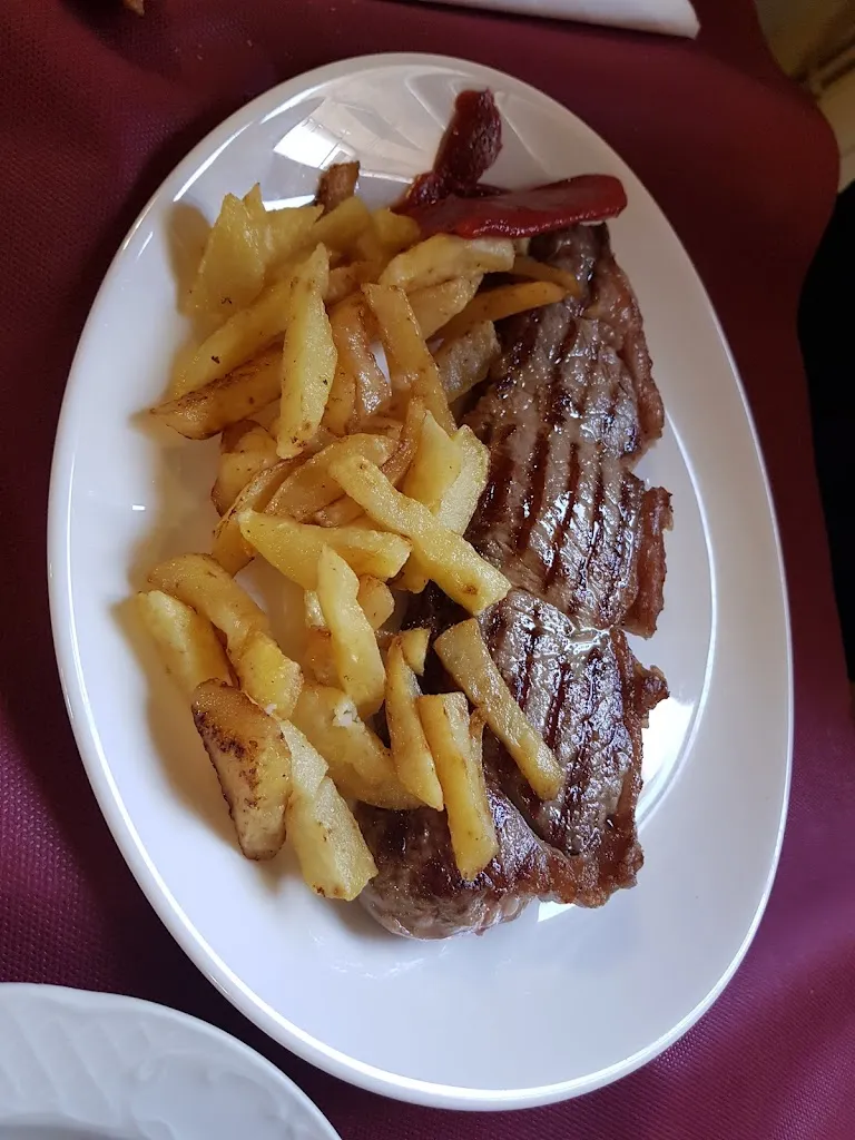 Menu_Hostal Mesón El Gallo_Mansilla de las Mulas_image_2