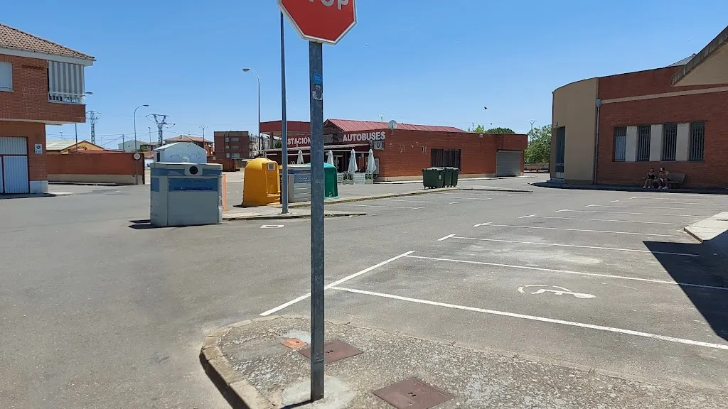 Estación de Autobuses_Mansilla de las Mulas_slider_image_2