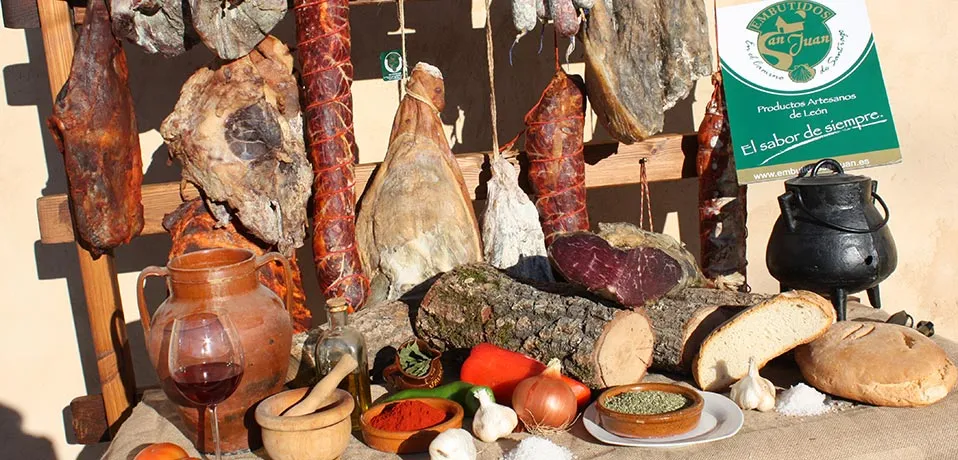 Fábrica Embutidos San Juan restaurant in Mansilla de las Mulas