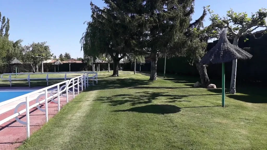 Hotel Valjunco_Pajares de los Oteros_slider_image_2