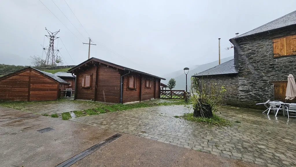 Albergue Valle de Fornela ristorante a Peranzanes