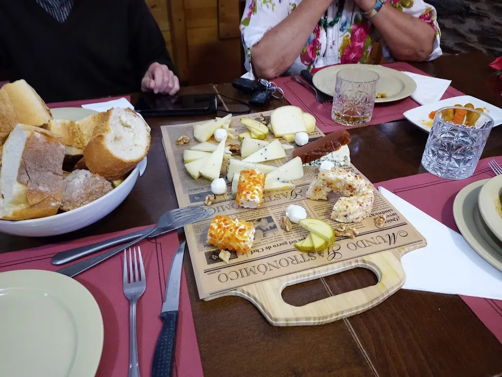 Menu_Meson El Conde_Palacios del Sil_image_1