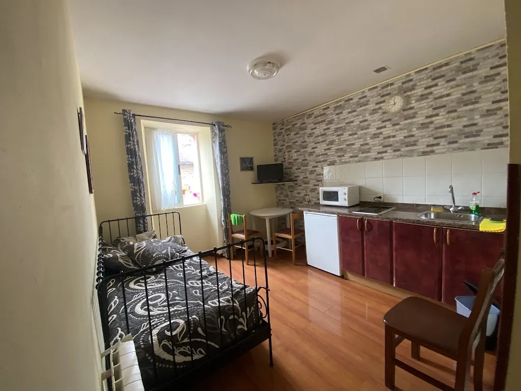 Thomas_Portal de León Mati Apartahotel_Palacios del Sil_Bewertung