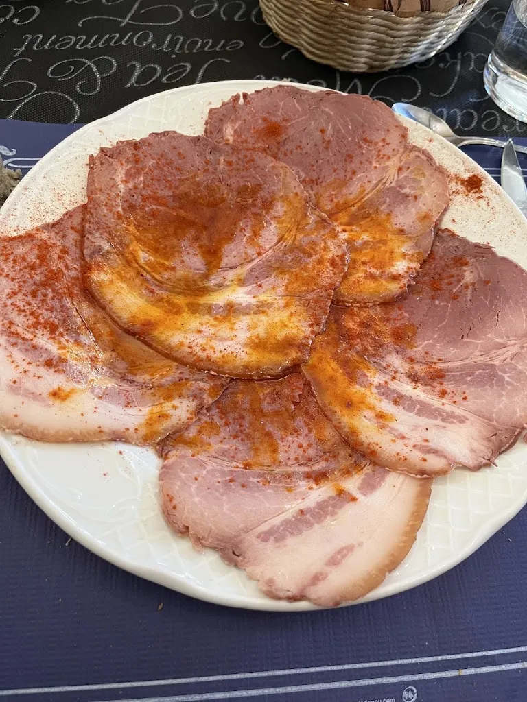 Nani Salas_Bar-Restaurante El Ferial_Palacios del Sil_review