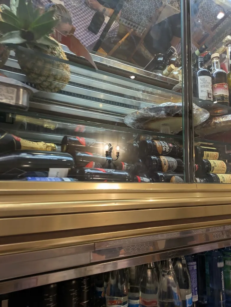 Luis Romeo Gimenez_Mesón La Granja_Provincia de León_review