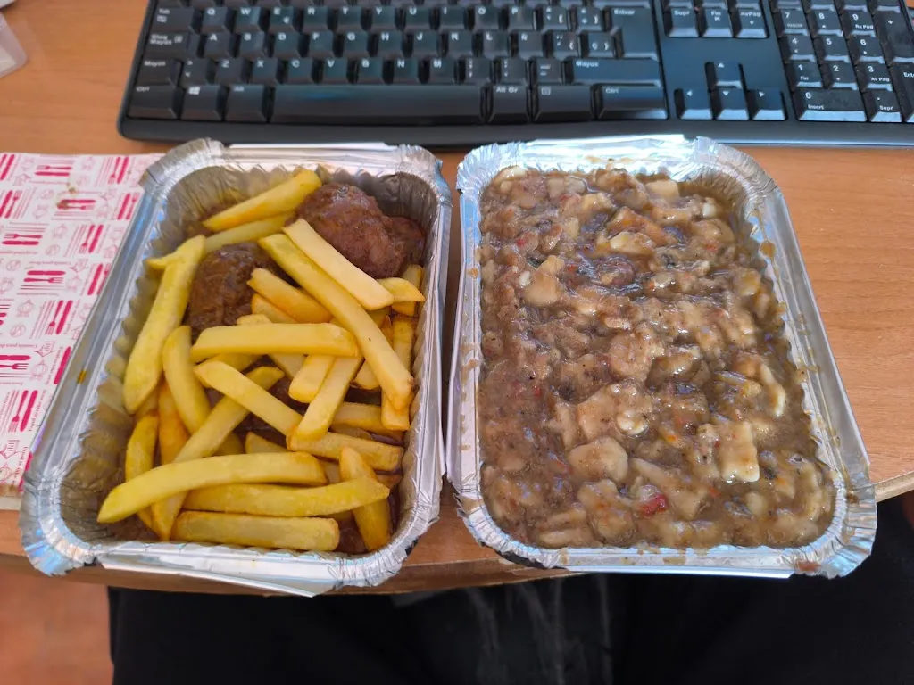 Alejo Cabrera_Taperia Lisboa_Elda_review