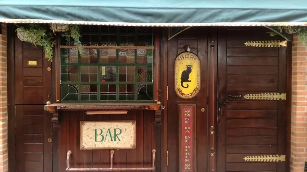 Black Cat Bar restaurant in Provincia de Palencia