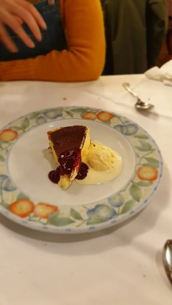 Daniel Matthew Pycock_ASADOR DE LA VILLA EL GRANERO_Provincia de Soria_review