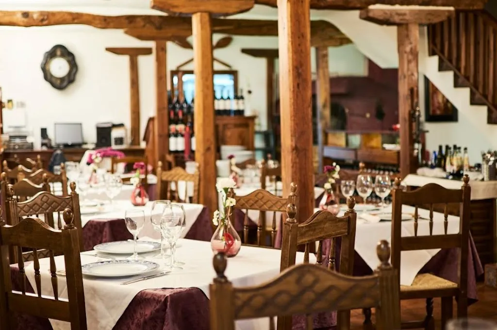ASADOR DE LA VILLA EL GRANERO restaurant in Provincia de Soria