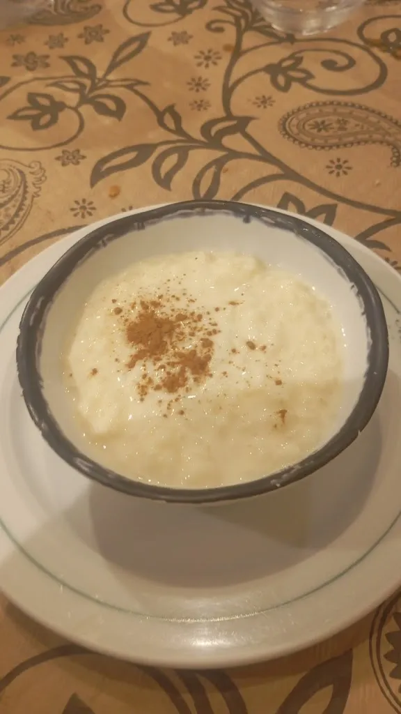 Kenneth Buchanan_Hostal Bar Restaurante Madrid_Puebla de Lillo_review