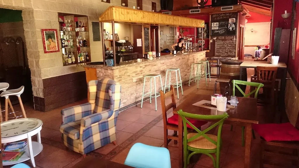 Meson La Colmena restaurant in Puente de Domingo Flórez