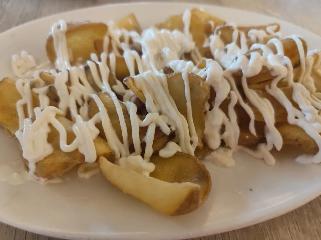 Germán R.Valtuille _Bar BomVita_Puente de Domingo Flórez_review