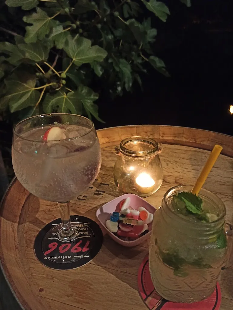 Menu_4-70 Bodega Chillout_Puente de Domingo Flórez_image_8