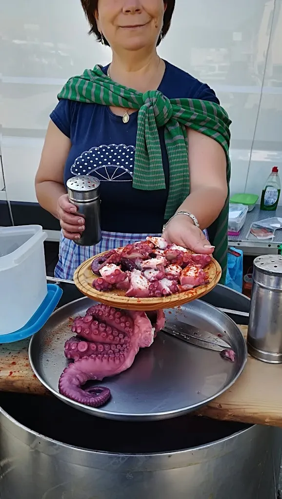 Menu_Bar El Cruce_Puente de Domingo Flórez_image_2