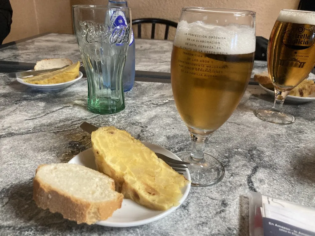 Menu_Bar El Cruce_Puente de Domingo Flórez_image_4