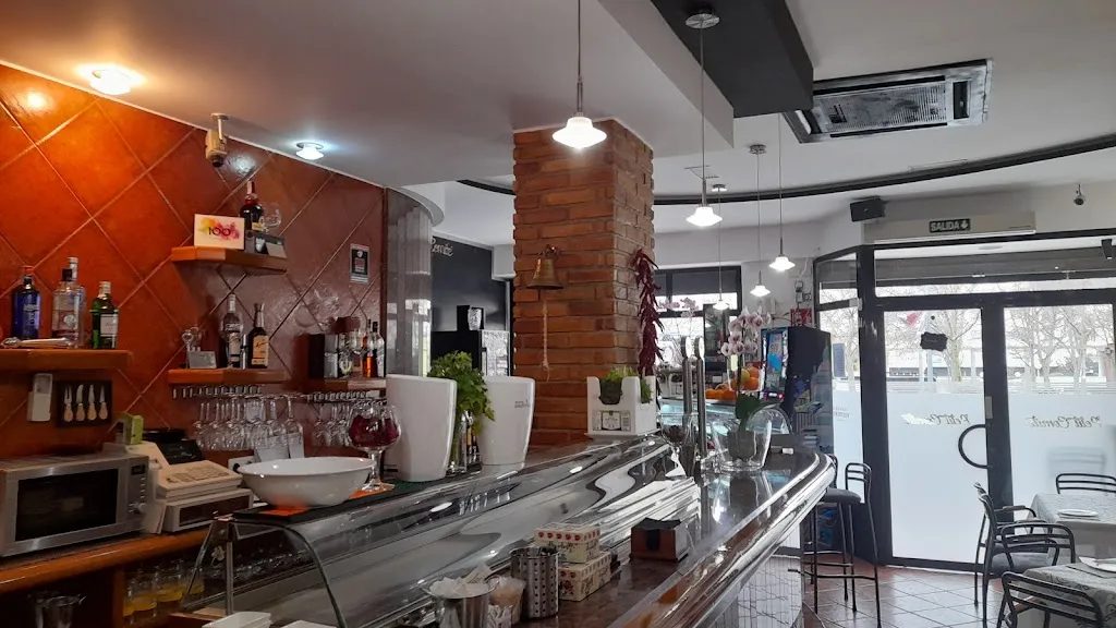 Petit comite elda_Elda_slider_image_1