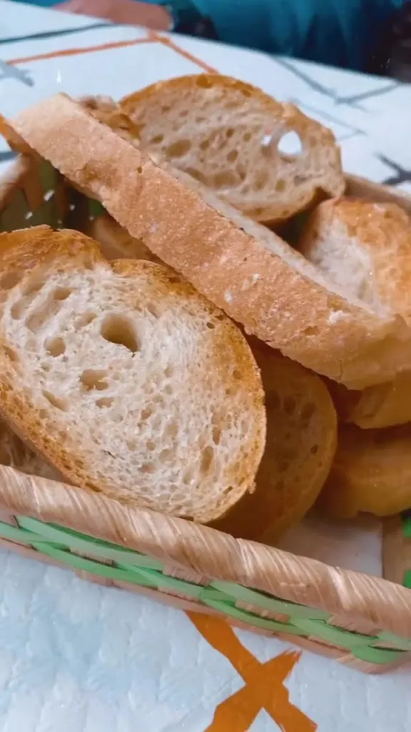 Bar Rest. Armine_Elda_slider_image_2