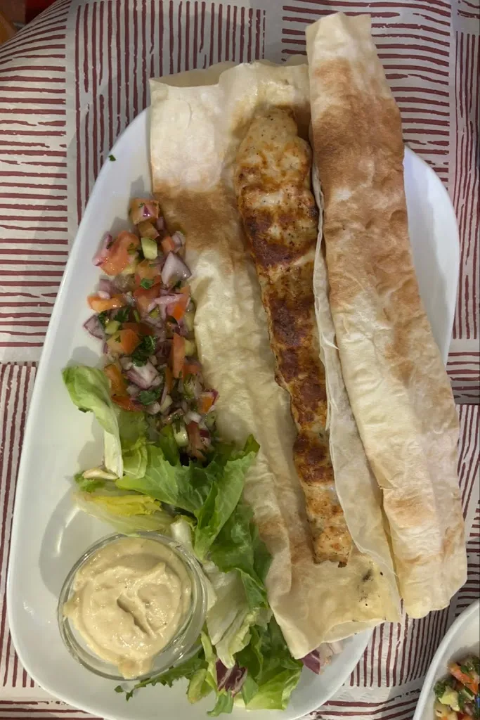 Bar Rest. Armine_Elda_slider_image_3