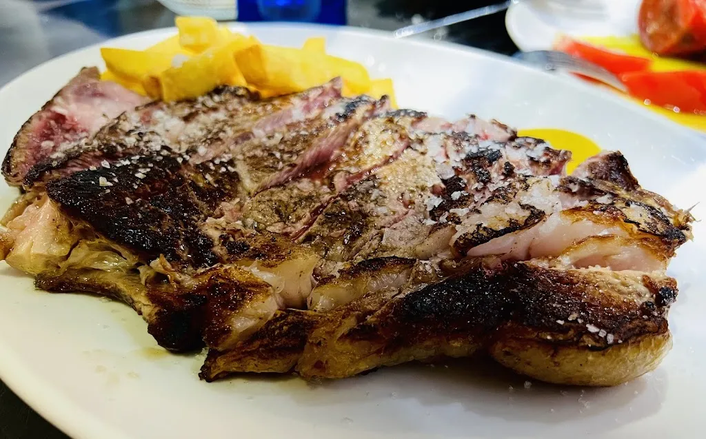 Paul McGuinness_Lasal_Provincia de Zamora_review