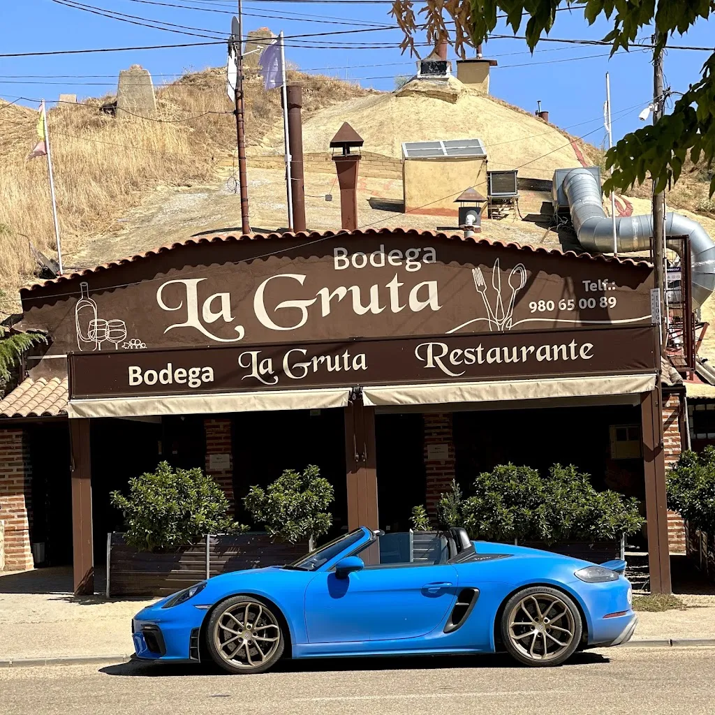 Restaurante Bodega La Gruta_San Adrián del Valle_slider_image_3
