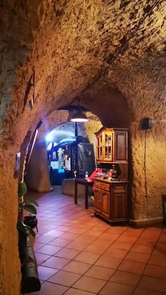 Restaurante Bodegas las Candelas_San Adrián del Valle_slider_image_2