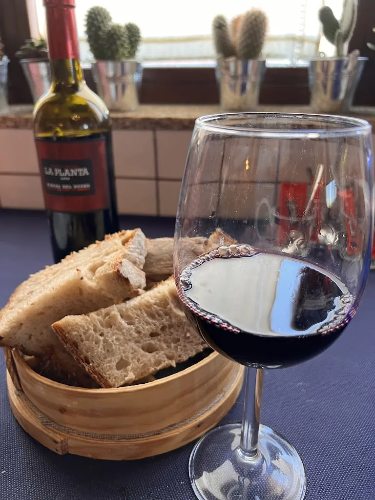 The Parisian_La Trébede_San Adrián del Valle_review