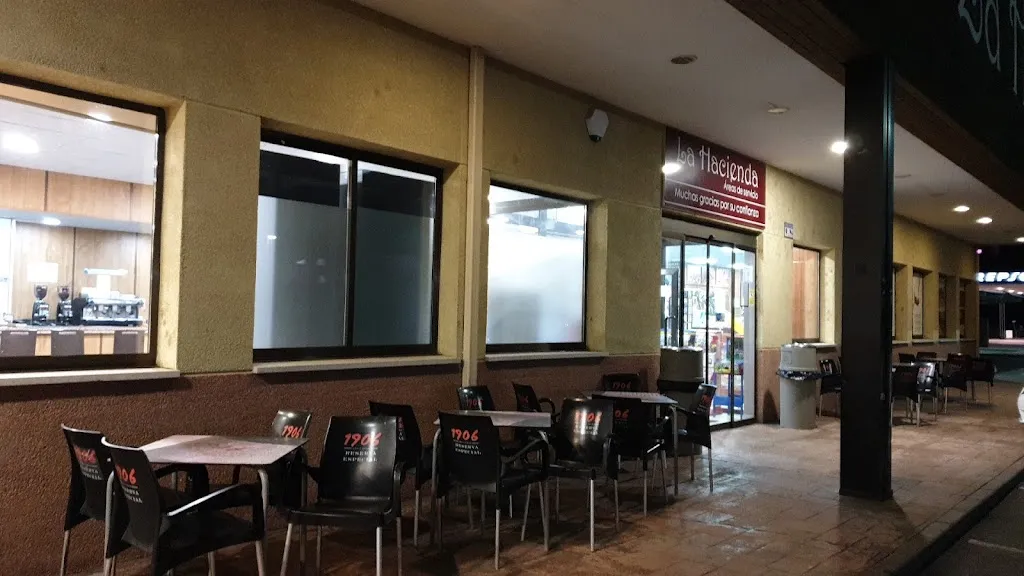 Manuel Gonzalez Vazquez_La Hacienda_San Adrián del Valle_review