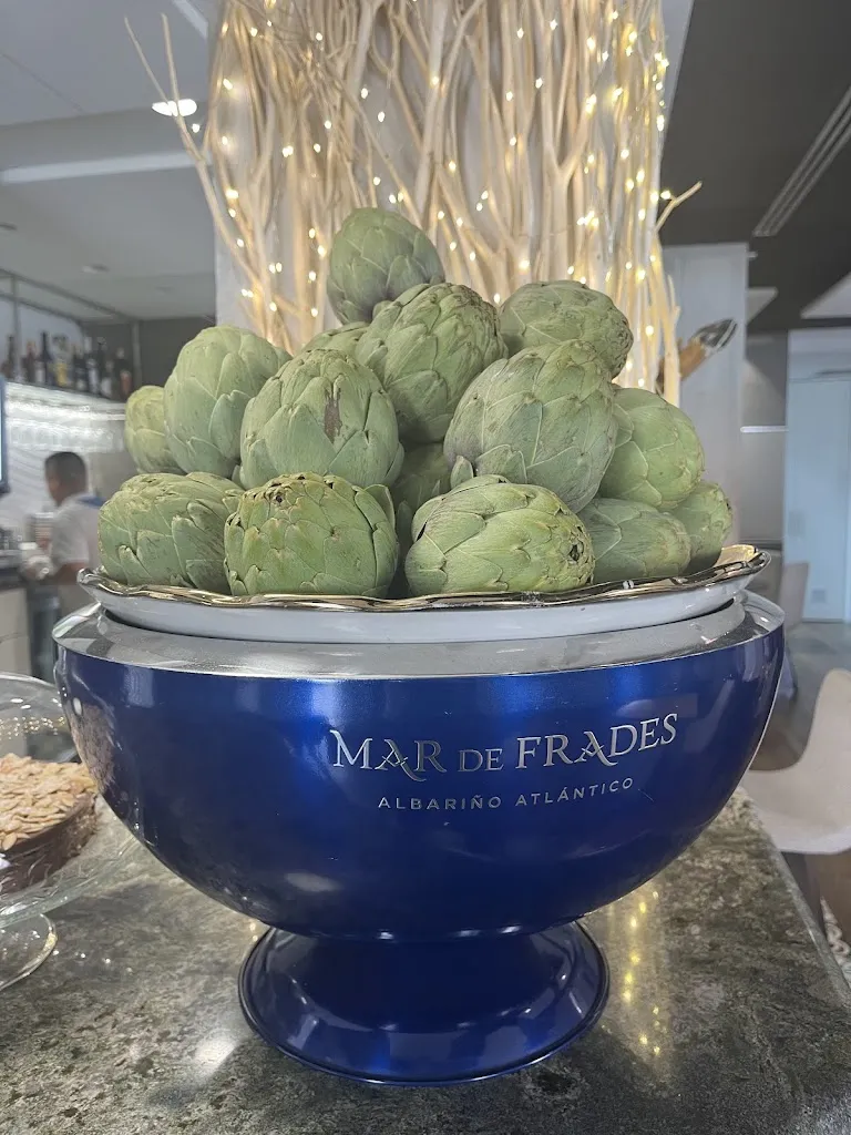 Tara Norton_Bar Costablanca_Elda_review