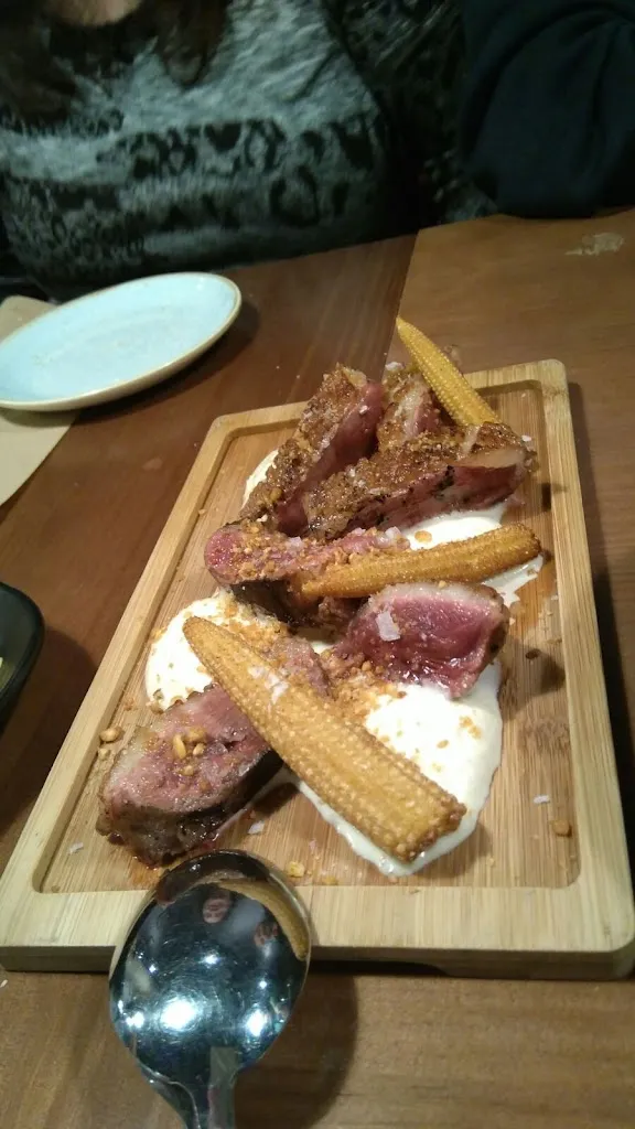 Amalio López_Mesa Cero del Val_Provincia de Valladolid_review