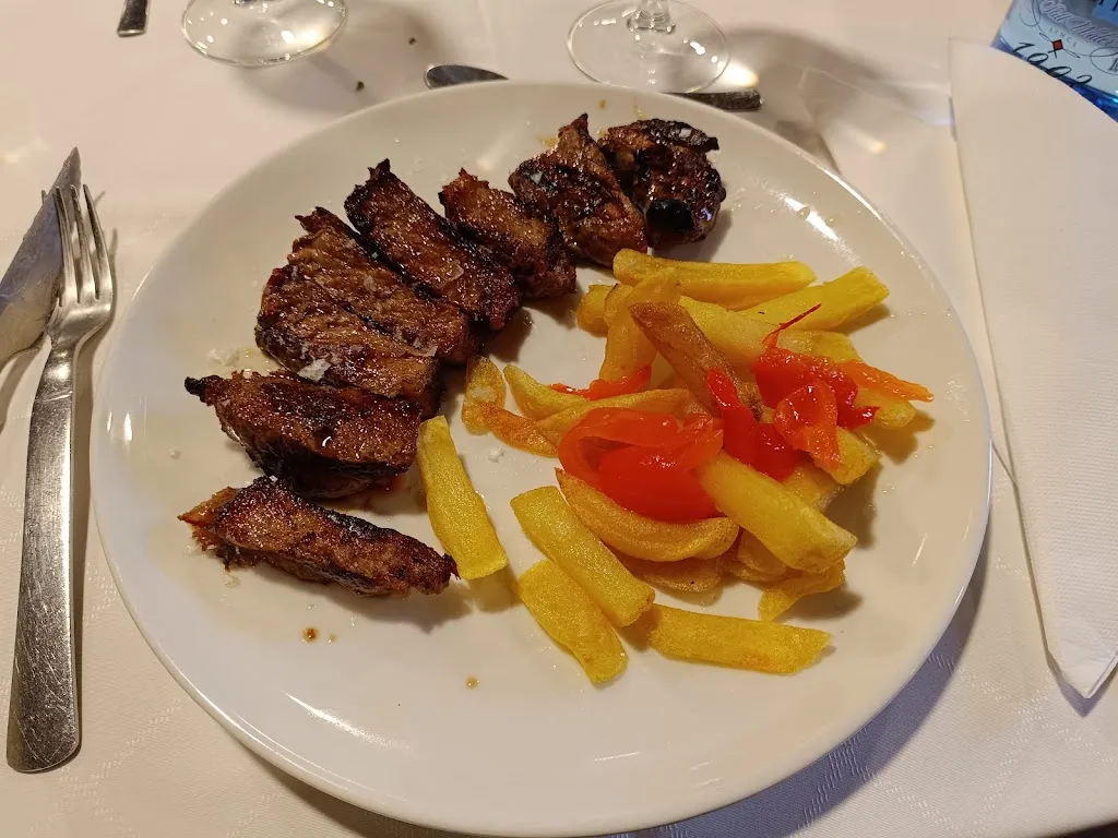 Restaurante Luis_Sahagún_slider_image_3