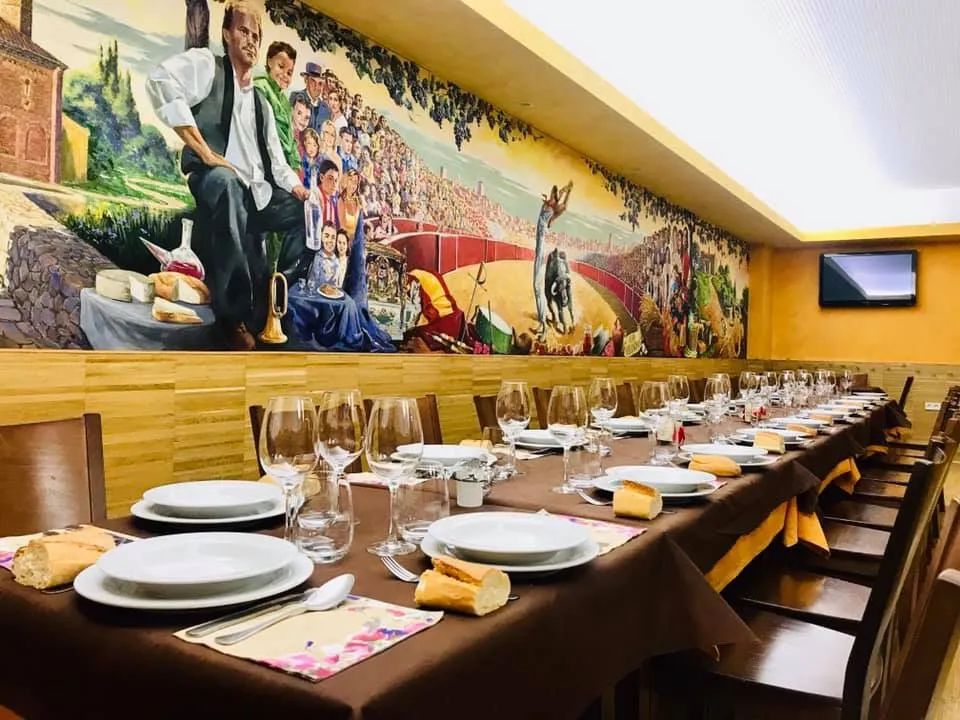 Restaurante La Roldana restaurant in Sahagún