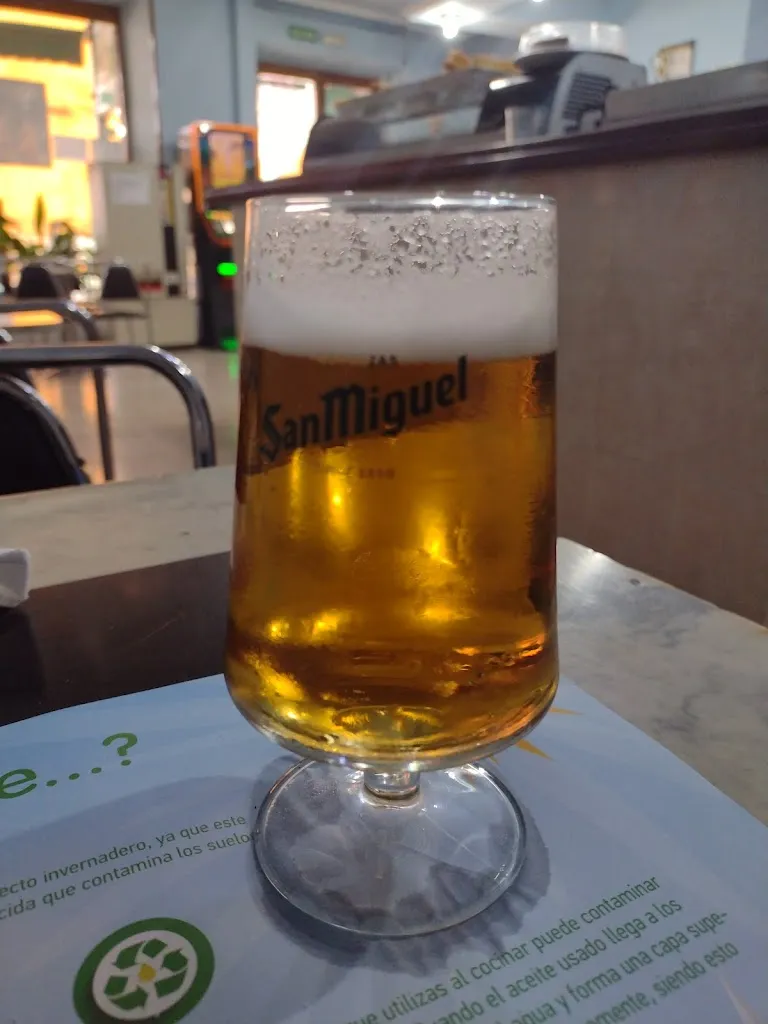 Radion_Bar Luna_Sahagún_recensione