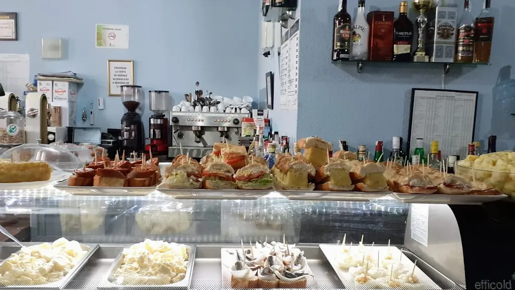 Bar Luna_Sahagún_slider_image_1