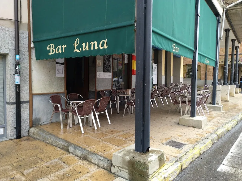 Bar Luna_Sahagún_slider_image_3