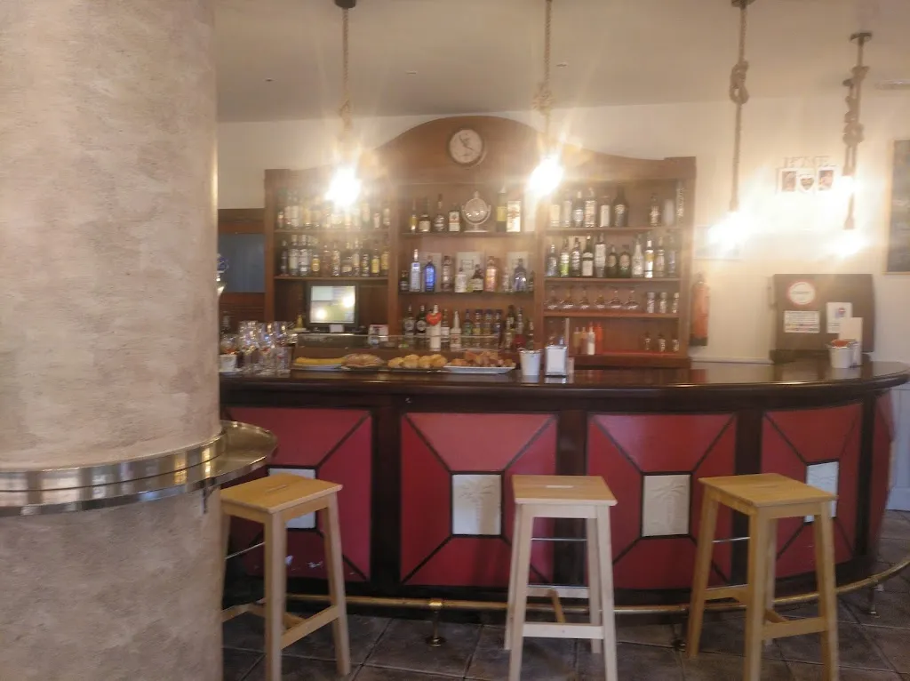 Bar Plaza_Sahagún_slider_image_1