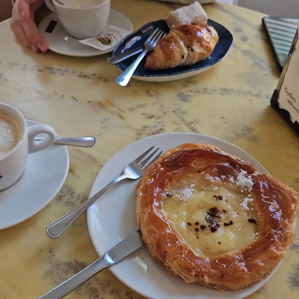 Restaurante Confiteria Asturcón Yagual_Sahagún_slider_image_2