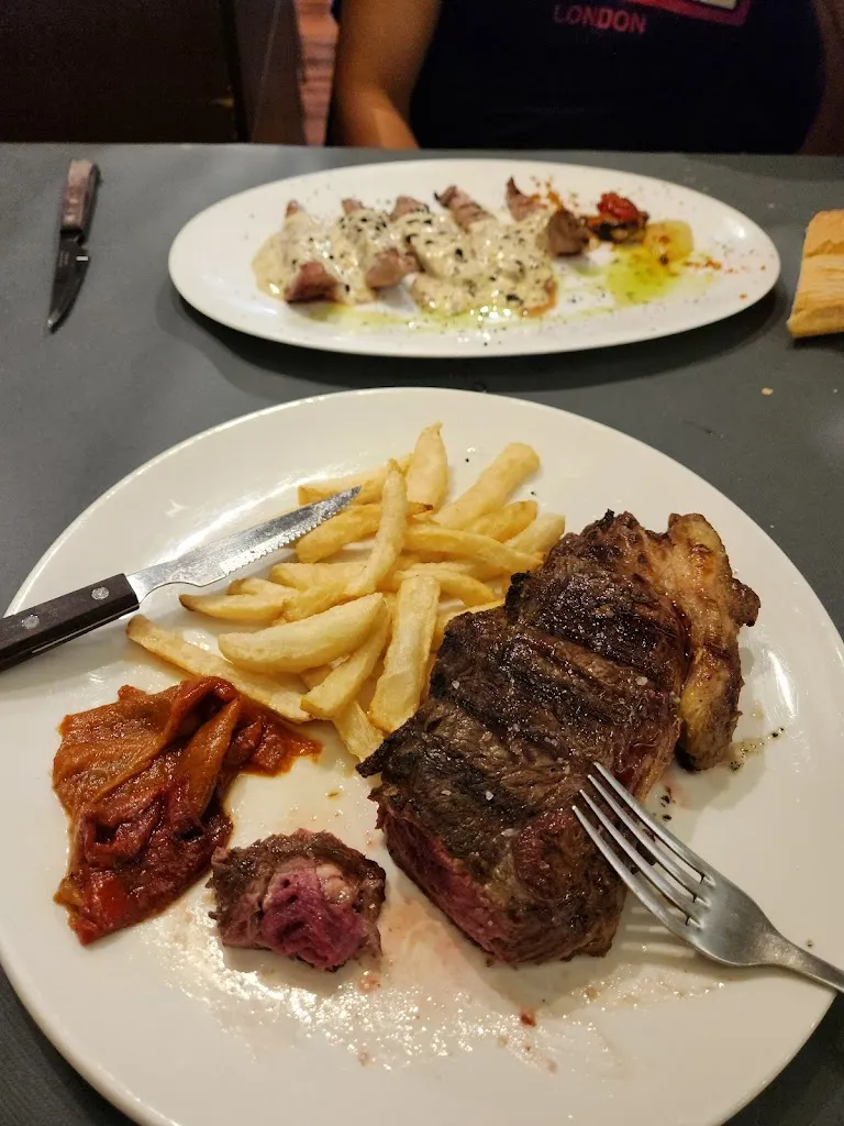 Luis Sahagún_Sahagún_slider_image_2