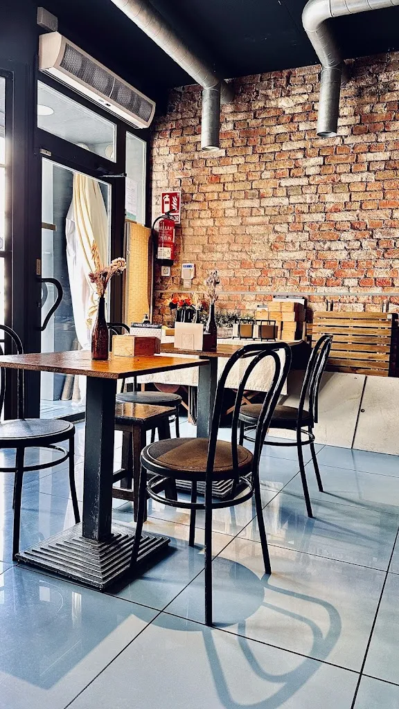 La Fabrica 1984 Elda restaurant in Elda