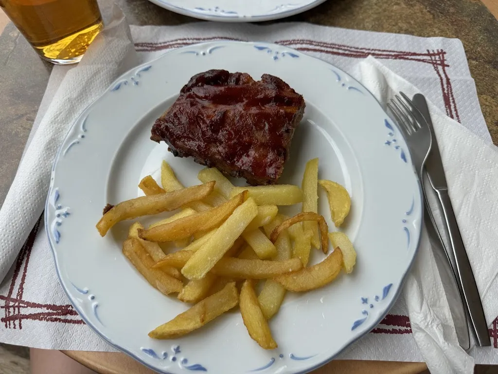 Restaurante El Ruedo II_Sahagún_slider_image_3