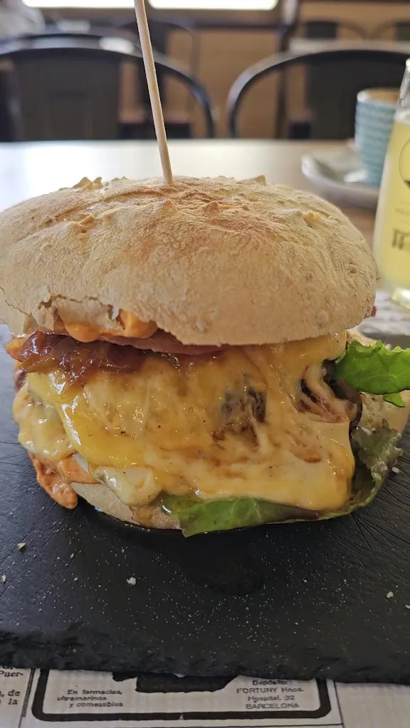 Café bar OASIS_San Justo de la Vega_slider_image_2