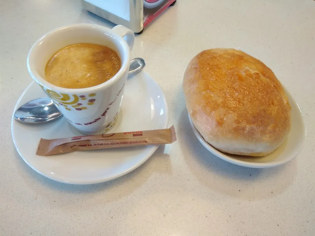 Marcos FU_Panadería San Millán_San Pedro Bercianos_review